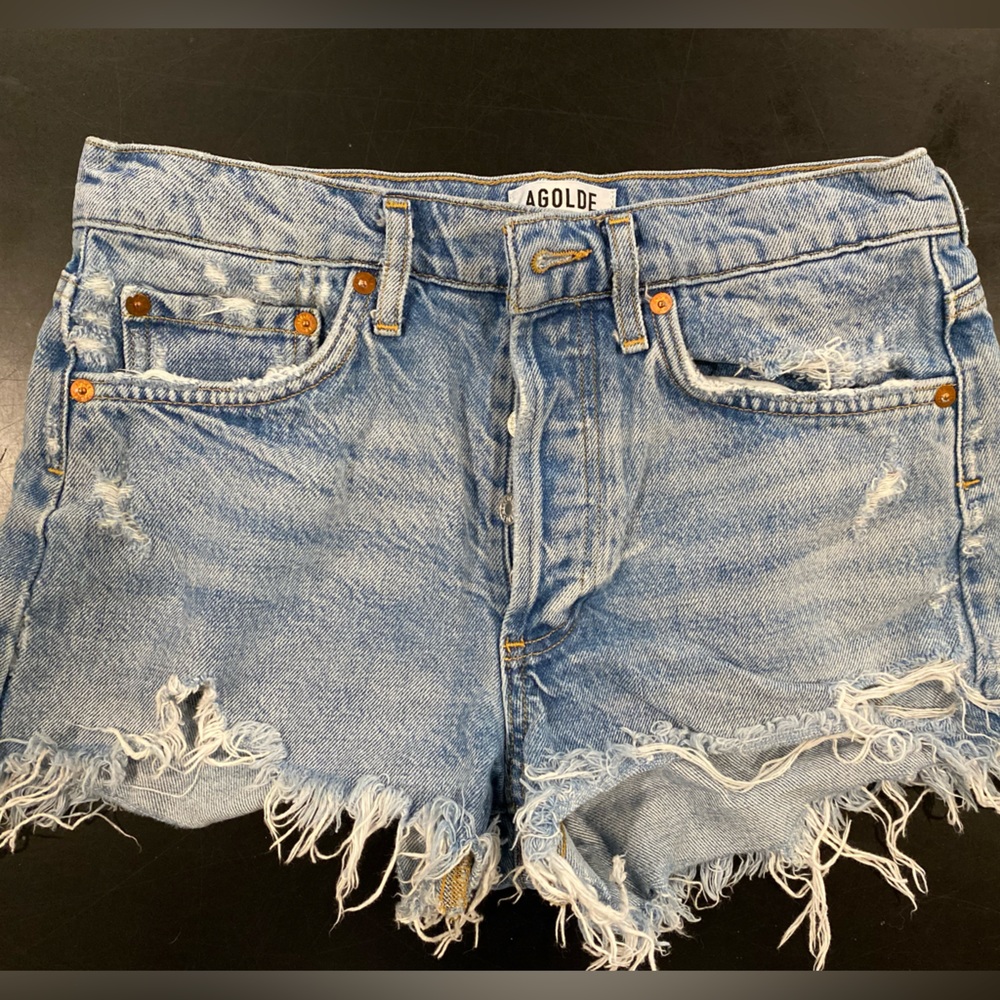 Agolde Distressed Shorts Size: 25 Color: Swap meet